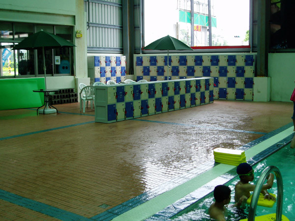 Swimming Pool Plastic Lockers Rust Proof Strong Beautiful with Keyless lock