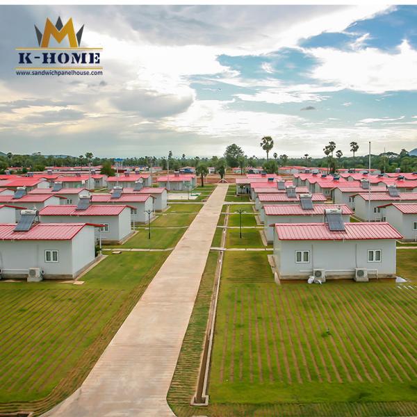 Social Housing Sandwich Panel Prefab House For Emergency Shelter