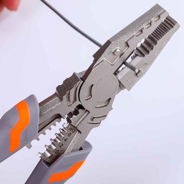 Precise Multifunction Pliers Cutting Edges 62 HRC 224mm Universal Wire Stripping Tool