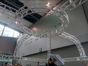 China Aluminum Screw Circular Lighting Truss For Exhibition On Truss Top on sale