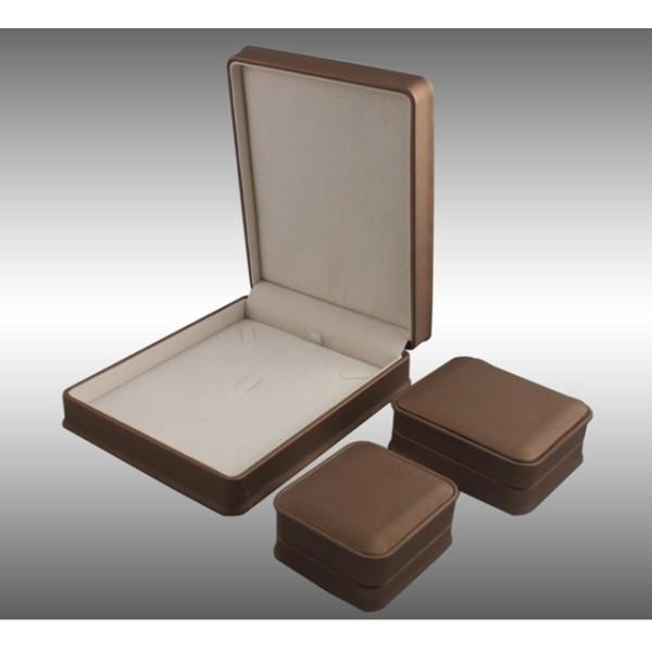 Classic round arc jewellery boxes set