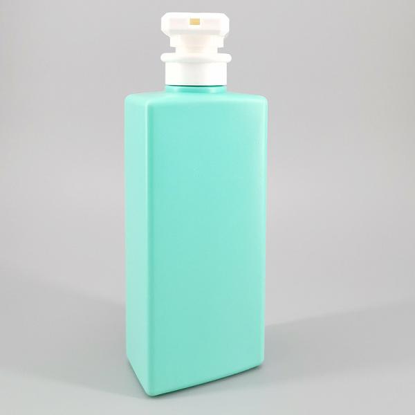 Green Cuboid 16.91oz Airless Pump Bottles