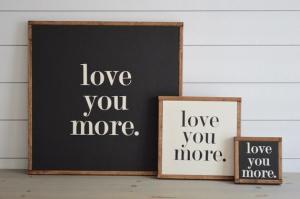  Exquisite Wooden Plank Plaque , Square Wooden Signs With Love Sayings Manufactures