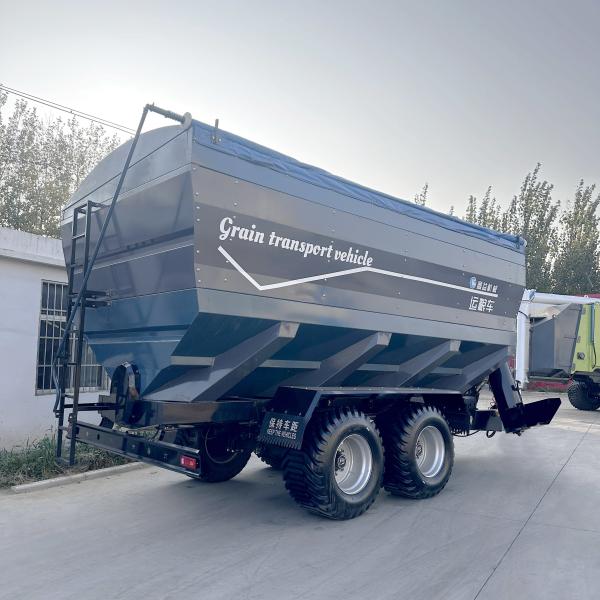 Agricultural Grain Transport Truck Dual Axis 28 Cubic Meters Vehicle