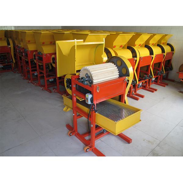 220V 2.2KW Peanut Processing Machine , Electric Peanut Cracker Machine