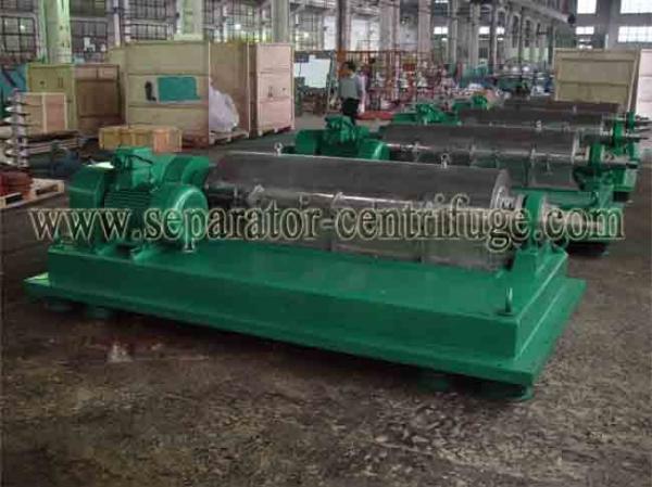 Sharples Solid Bowl Decanter Centrifuge Equipment for Chicken Manure Dewatering