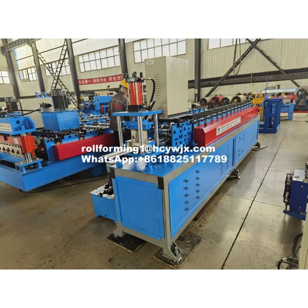 High Auto Rolling Automatic Vacuum Forming Machine With Manual Decoiler