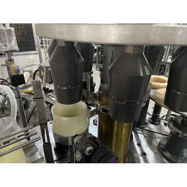 Double Wall Disposable Paper Coffee Cup Making Machine Paper Cup Production Machine  1800 kg 70-90Pcs/min