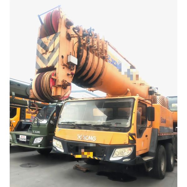 XCMG Mobile Crane Machine Qy130K 130ton Used Crane Truck for Sale