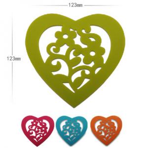  OEM FDA/LFGB Silicone Kitchen ware Heat-resistant Heart Shaped Silicone mat SM-012 Manufactures