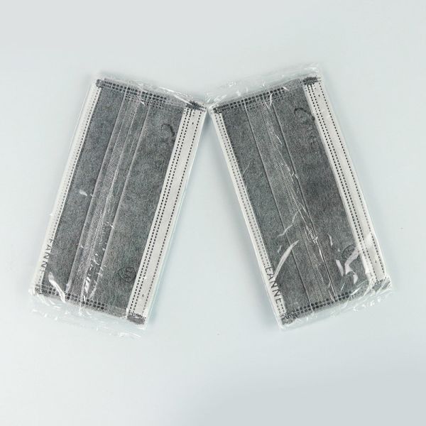 Adult Active Carbon Non Woven 17.5*9.5cm Face Masks 4 Layers Grey