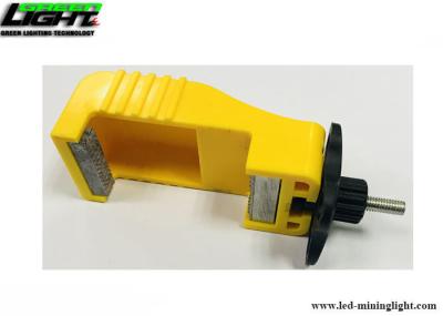 MCB 8.6mm Keyhole Nylon PA Circuit Breaker Lockout