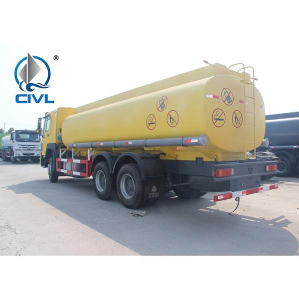15000L , 18000L , 20000L EURO II Oil Tanker Truck / Sinotruk Military Howo Tanker Truck