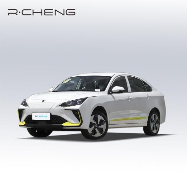 Clean Energy EV Dongfeng Fengshen E70 Compact Sedan 433km Mileage Max Speed 150km/H