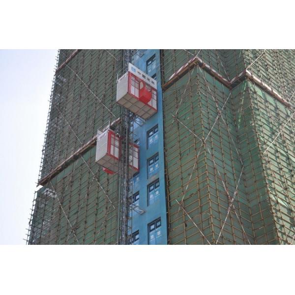 VFD Control, hot dip galvanized 2000kg Construction building hoist , 0-40m/Min Passenger Material Hoist