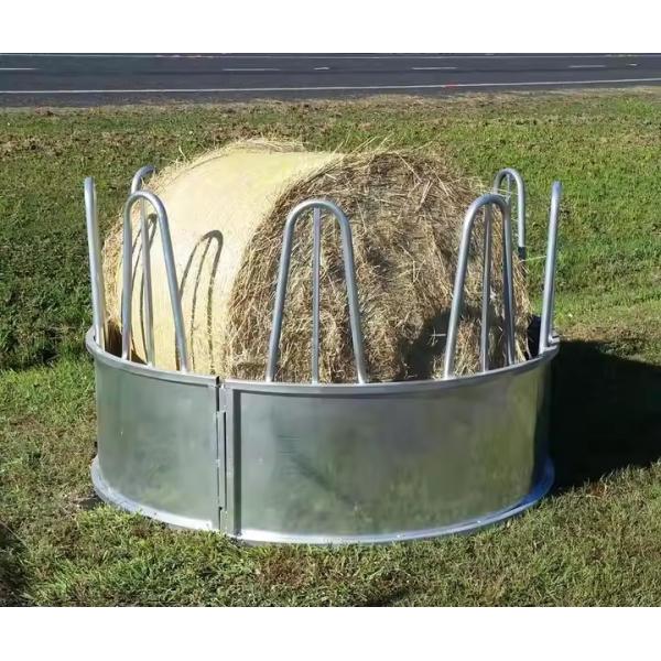 Galvanized Feeder With Tombstone Railings For Cattle 12 Feed Openings