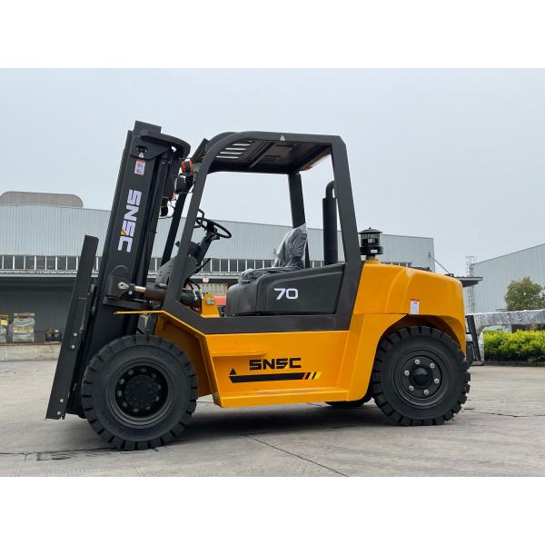 1225mm Wide Diesel Forklift with 3 Way Mirror and 1 Year Warranty