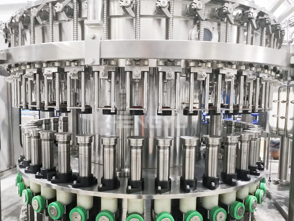 OEM Hot Sale CSD Soda Sparkling Water CO2 Carbonated Drink Beverage Bottle Liquid Filling Machine