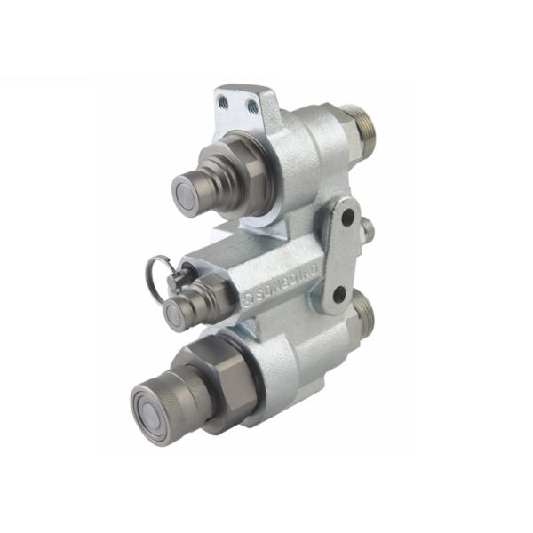 Easy Cleaning Flush Face Hydraulic Quick Couplers , Durable Parker Flat Face Couplers