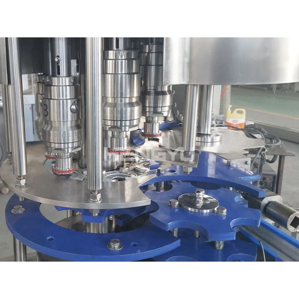 Automatic PET Bottle PE Screw Cover Capping Machine