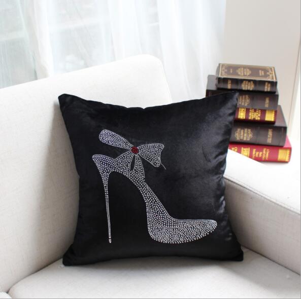 Custom Logo 3 Colors Soft Velvet Cushion Cover With Diamond Square Pillowcase