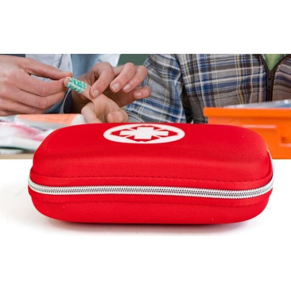 Portable First Aid Kit Green Bag, First Aid Kit Bag For Emergency Care, travel first aid kit, portable first aid kit bag