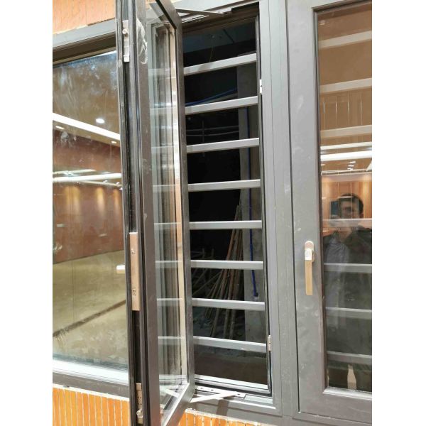 Modern Black Anodized Aluminum Windows Glass Thickness 4mm-12mm