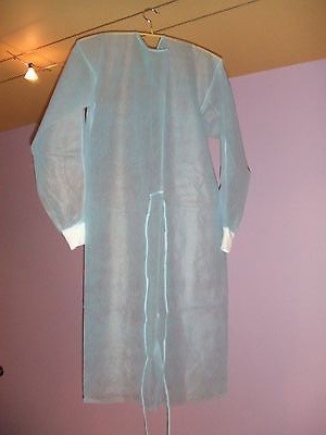 Colorful Disposable Protective Gowns , Amd Ritmed Isolation Gown CE Approved