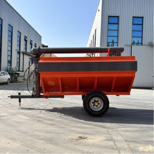 Agricultural Machinery Fertilizer Grain Carriers For Farming Tasks
