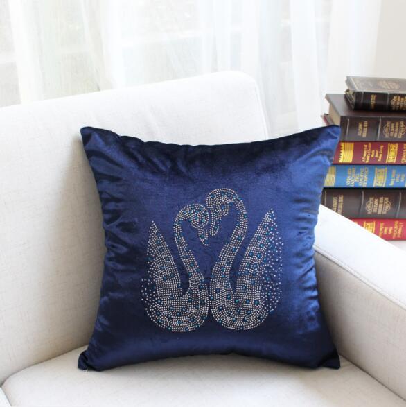 Custom Logo 3 Colors Soft Velvet Cushion Cover With Diamond Square Pillowcase