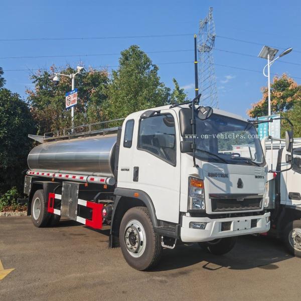 HOWO Stainless Steel Milk Tanker Drinking Water Juice Milk Transport Milk Tanker Truck