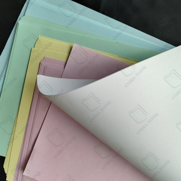 Self -Copy Paper Carbonless NCR Paper 50gsm 55gsm 60 Gsm 61x86cm