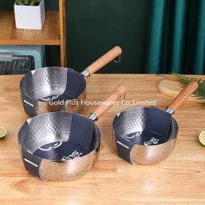  Emboss Logo 22cm Size Stainless Steel Cooking Pot With Wooden Handle Manufactures