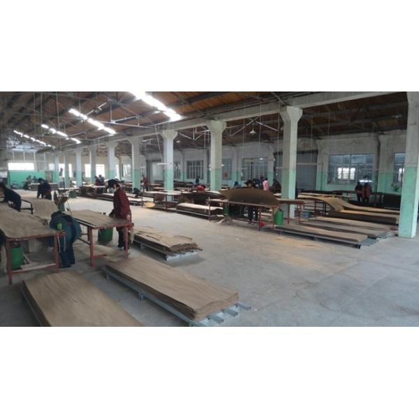 Engineered Straight Grain Oak Veneer EV Furniture Oak Veneer
