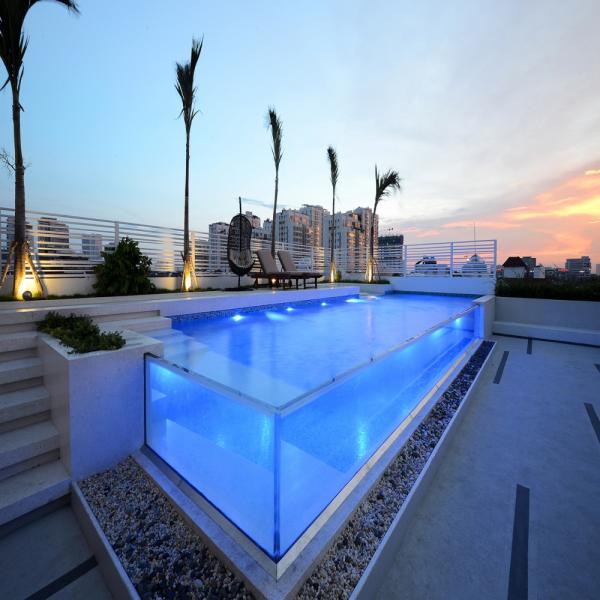 High Surface Hardness Acrylic Outside Swimming Pool with Super Thick Perspex Glass