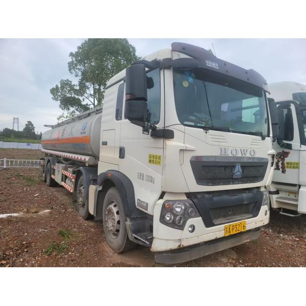 310HP Used Tanker Trucks Howo T5G 310 Oil Tanker Truck 30000L To 40000L