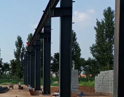 Painted Galvanized Steel Roof Trusses Modern Prefab Metal Barns