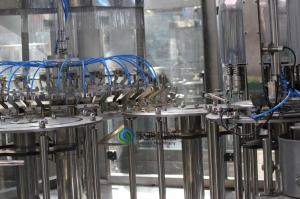  0.5L Water Bottle Filling Machine PLC Controled / Liquid Filling Line Manufactures