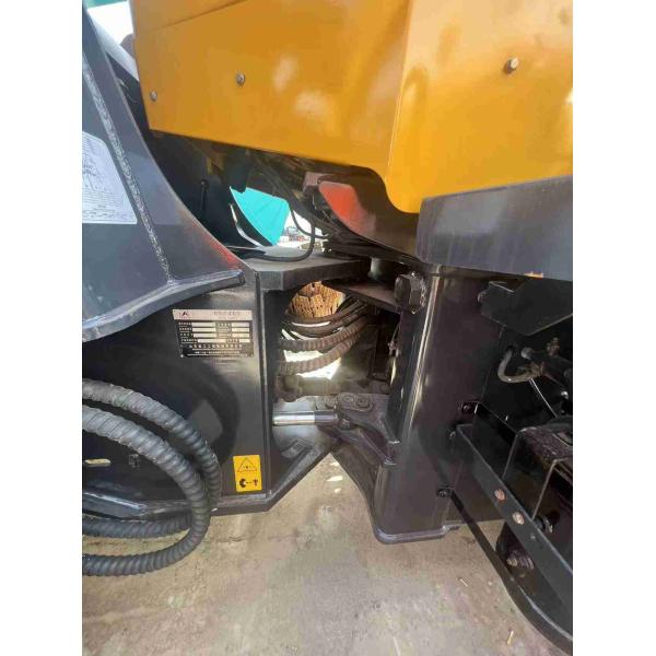 Second Hand Loader 956 With 38.1 Km/h Max Speed And 379L Fuel Capacity