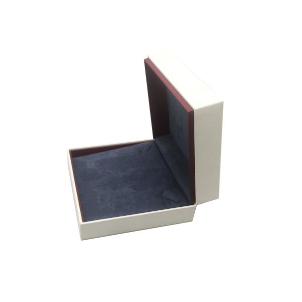 Custom Logo Gift Box For Jewelry Cardboard Boxes Handle Matte Finish Embossed Art Custom For Necklace Rings Jewellery Packaging