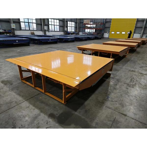 Hydraulic Dock Leveler with Anti Slip Surface Perfect for Loading Bay Safety