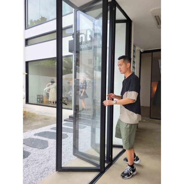Customized Height Aluminium Bi Folding Doors Powder Coated Residential Bifold Doors