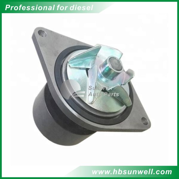 Original/Aftermarket High quality Dongfeng Cummins 6BT diesel engine Water Pump 4935793