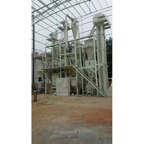 Mini Livestock Poultry Feed Pellet Machine 280kw 13mx6mx12m