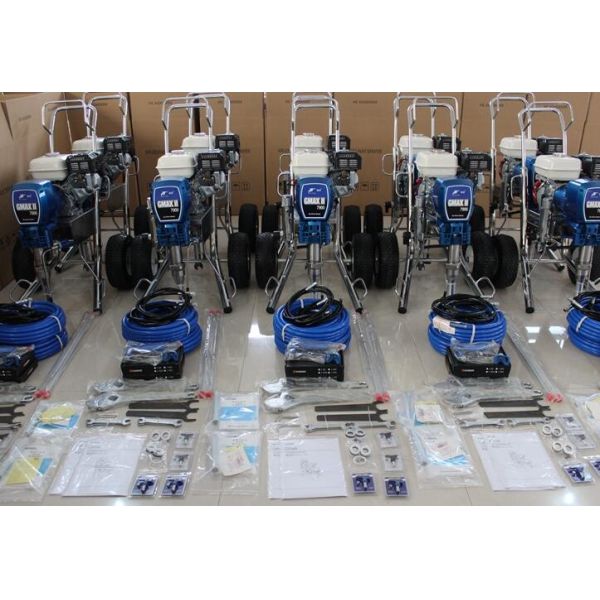 Large Gasoline Powered Airless Paint Spraying Equipment With High Pressure Hose