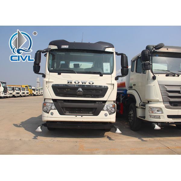 8x4 380HP 32000L Water Tanker Truck EURO III , SINOTRUK HOWO Tanker Trailer