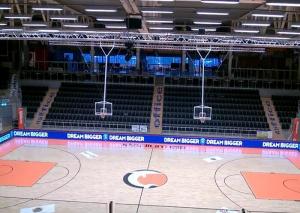  IP65 Portable Sports Perimeter LED Display For Basketball Games High Brightness Manufactures
