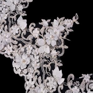 Beautiful 3D Flower Lace Trim Fabric Mesh Embroidered Decorative 20％ Polyester Manufactures