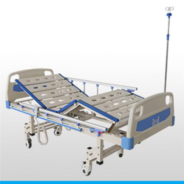 Quality Multi Functional Electric Hospital Bed 0 - 40 ° Leg Section Lifting Angle for sale