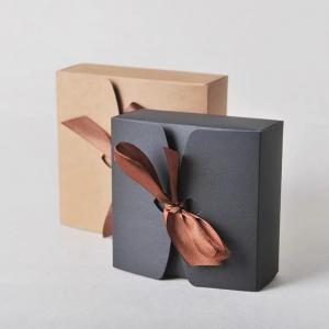  1800gsm Chocolate Kraft Paper Candy Boxes Bow Tie Wedding Party Favor Boxes Manufactures